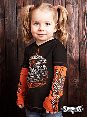 Children's T-shirt with a long sleeve 