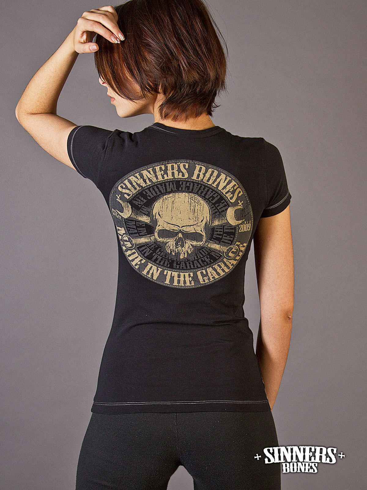 Women's T-Shirt "MADE in the GARAGE"