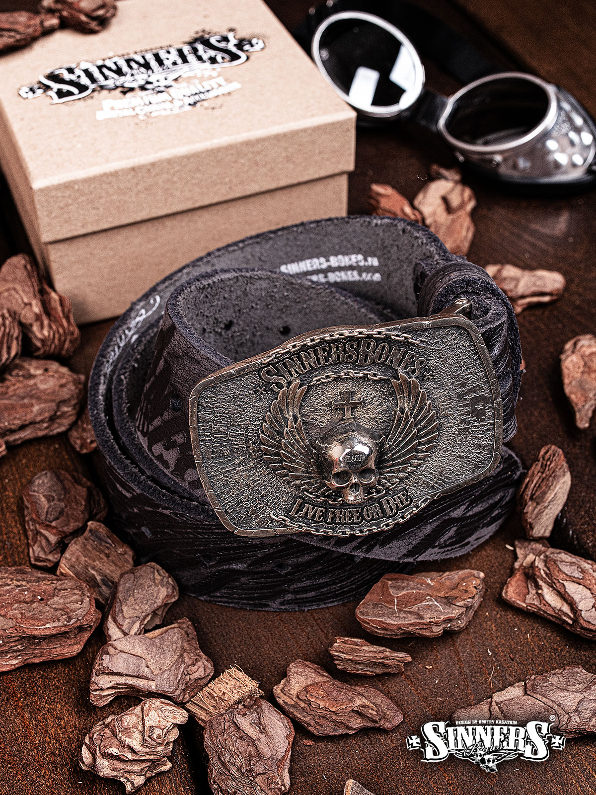 Belt with buckle